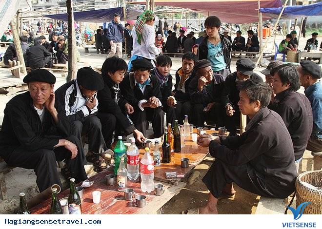 Rượu Ngô Hà Giang - Đặc Sản Chợ Phiên Người Vùng Cao - Ảnh 2