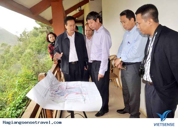 Tập Đoàn Vingroup Khảo Sát Đầu Tư Khách Sạn 5 Sao Ở Hà Giang - Ảnh 1 Tập Đoàn Vingroup Khảo Sát Đầu Tư Khách Sạn 5 Sao Ở Hà Giang - Ảnh 1