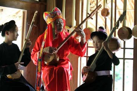 Tỉnh Hà Giang Mở Lớp Dạy Hát Then, Đàn Tính - Ảnh 2