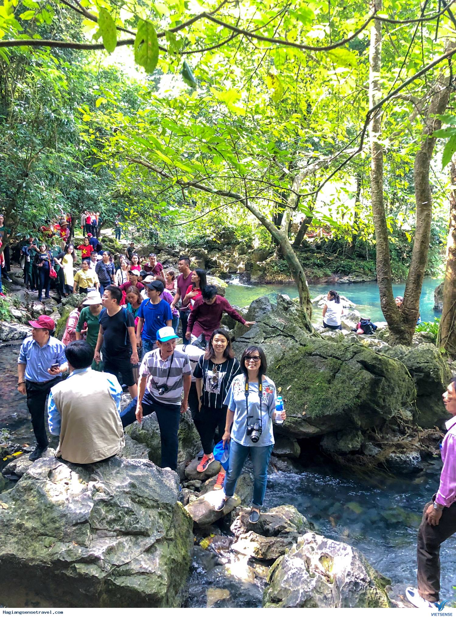 Hình Ảnh Đoàn Khách Ba Bể - Thác Bản Giốc 18-20/10 - Ảnh 7 Hình Ảnh Đoàn Khách Ba Bể - Thác Bản Giốc 18-20/10 - Ảnh 7