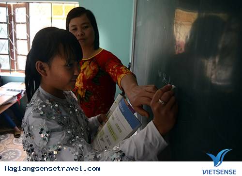 Vẻ Đẹp Những Bông Hoa Núi Rừng Trên Cao Nguyên Đá - Ảnh 8 Vẻ Đẹp Những Bông Hoa Núi Rừng Trên Cao Nguyên Đá - Ảnh 8