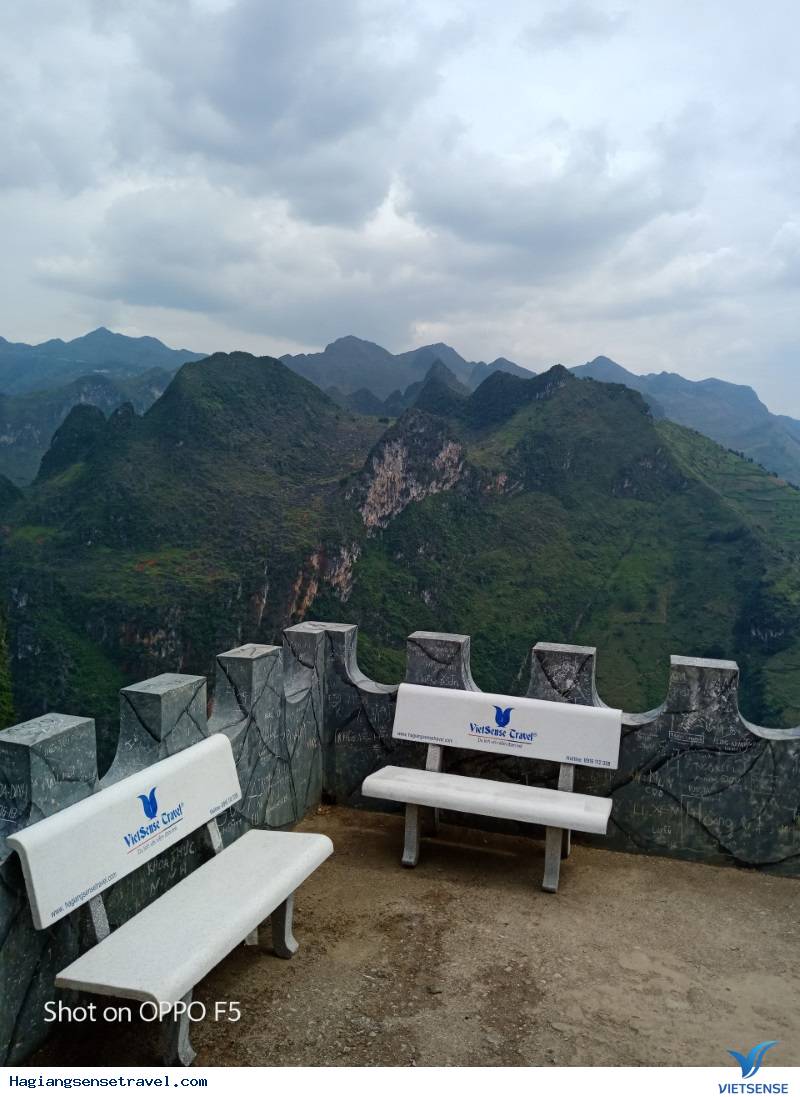 VietSense Travel Tặng Ghế Đá Cho Các Điểm Thăm Quan Tại Hà Giang - Ảnh 4